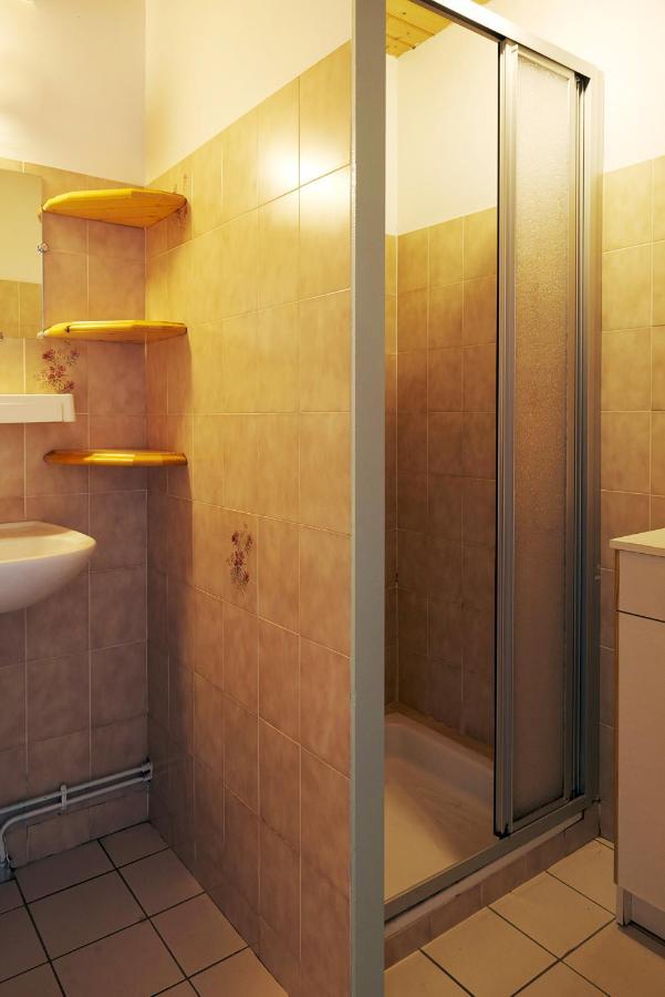 サンティレール・ド・リエ Une Accueillante Maison De Bord De Merヴィラ エクステリア 写真