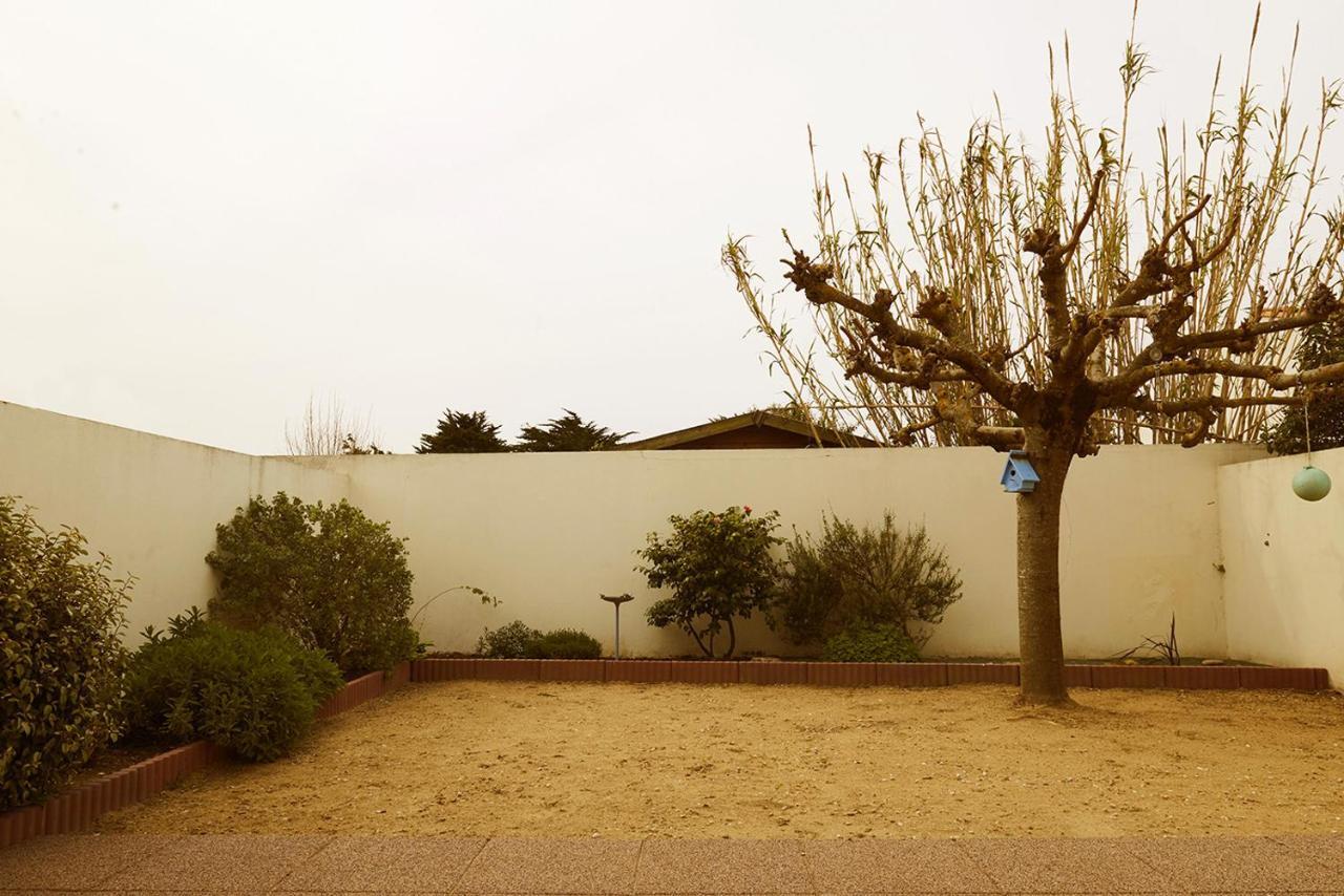 サンティレール・ド・リエ Une Accueillante Maison De Bord De Merヴィラ エクステリア 写真