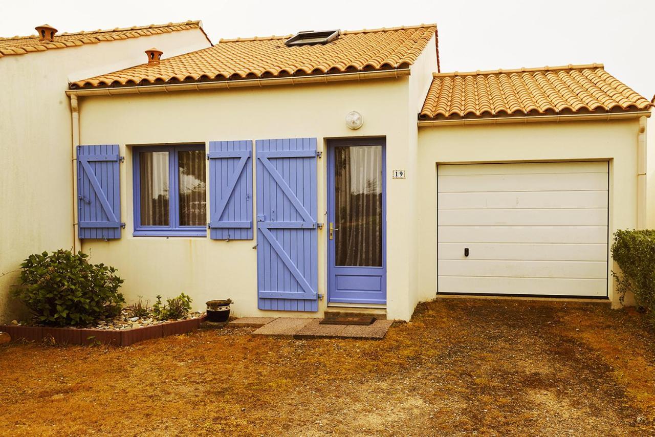 サンティレール・ド・リエ Une Accueillante Maison De Bord De Merヴィラ エクステリア 写真