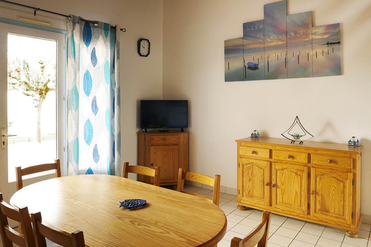 サンティレール・ド・リエ Une Accueillante Maison De Bord De Merヴィラ エクステリア 写真