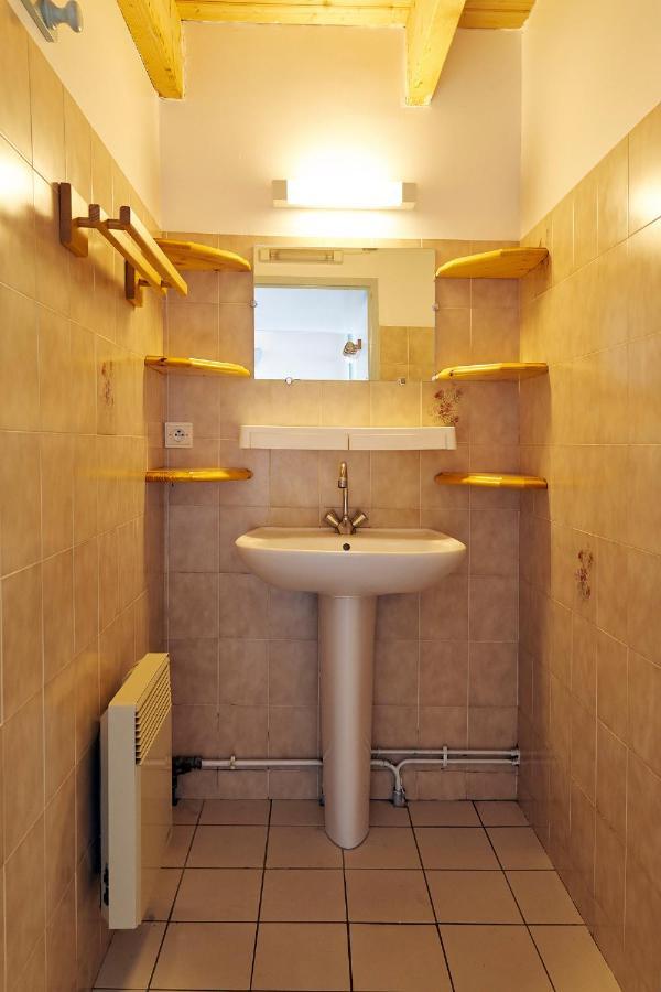 サンティレール・ド・リエ Une Accueillante Maison De Bord De Merヴィラ エクステリア 写真